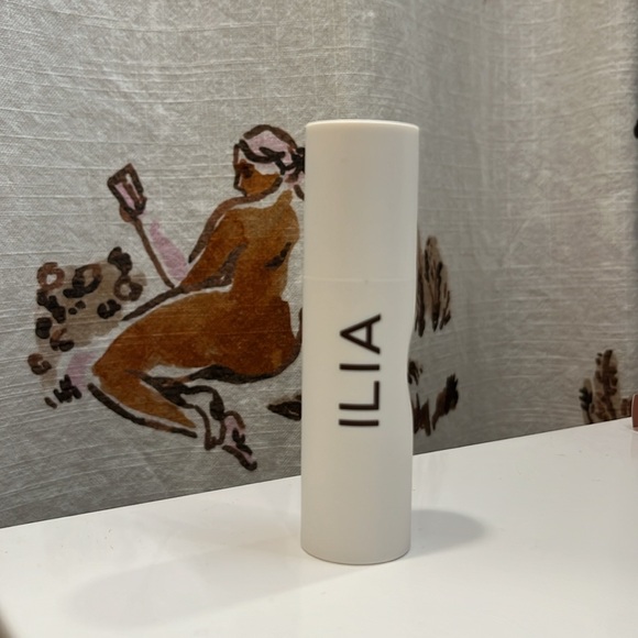 Ilia Skin Rewind Complexion Stick in Pine 5C - Picture 3 of 4